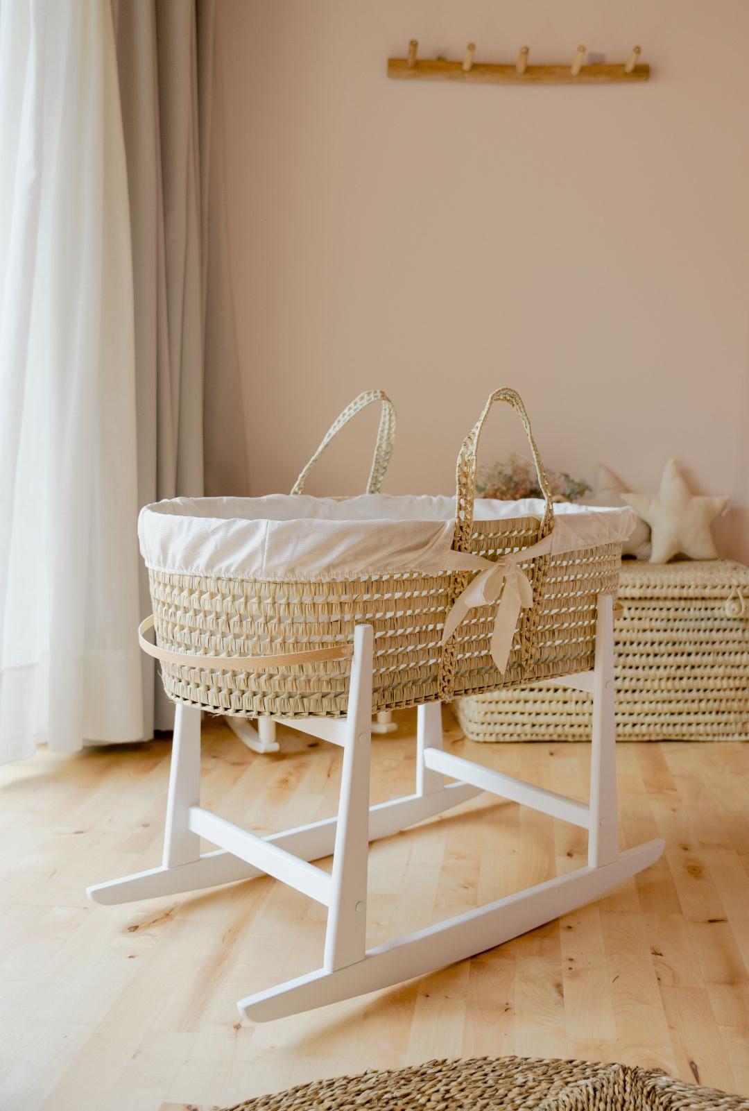 CUNAS, MOISES, CAPAZOS MIMBRE/Rattan Bassinet