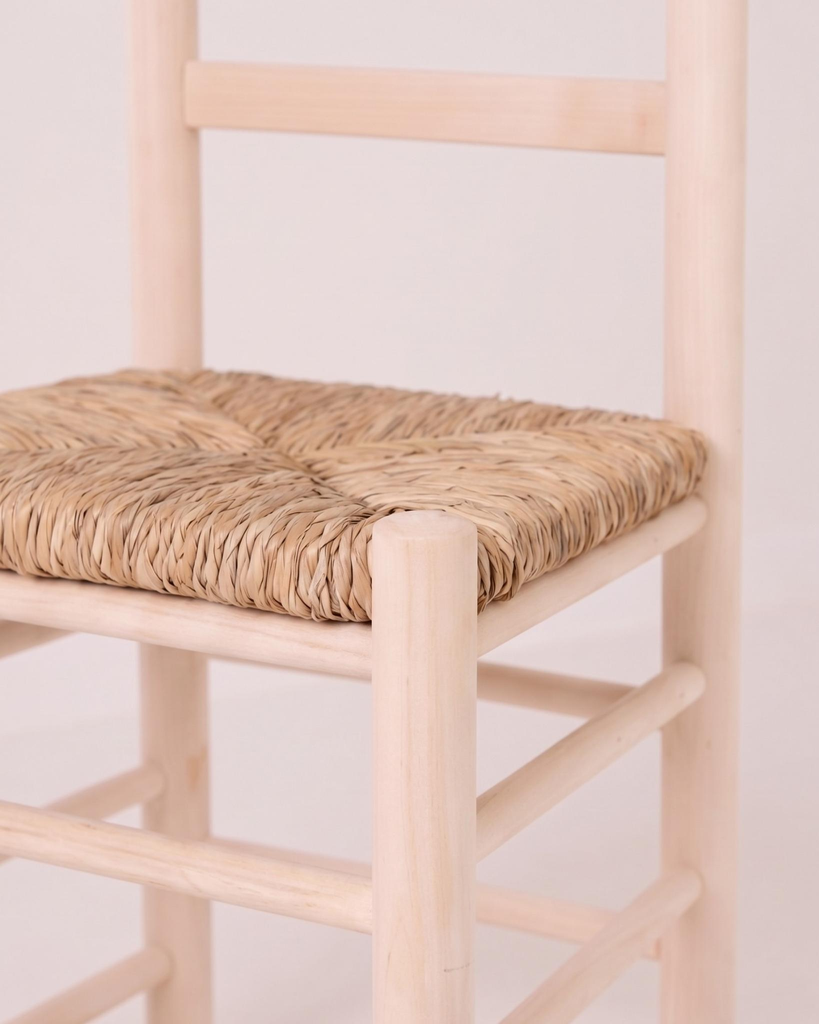 Silla de madera y enea básica