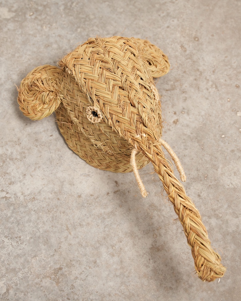 Cabeza de elefante de esparto