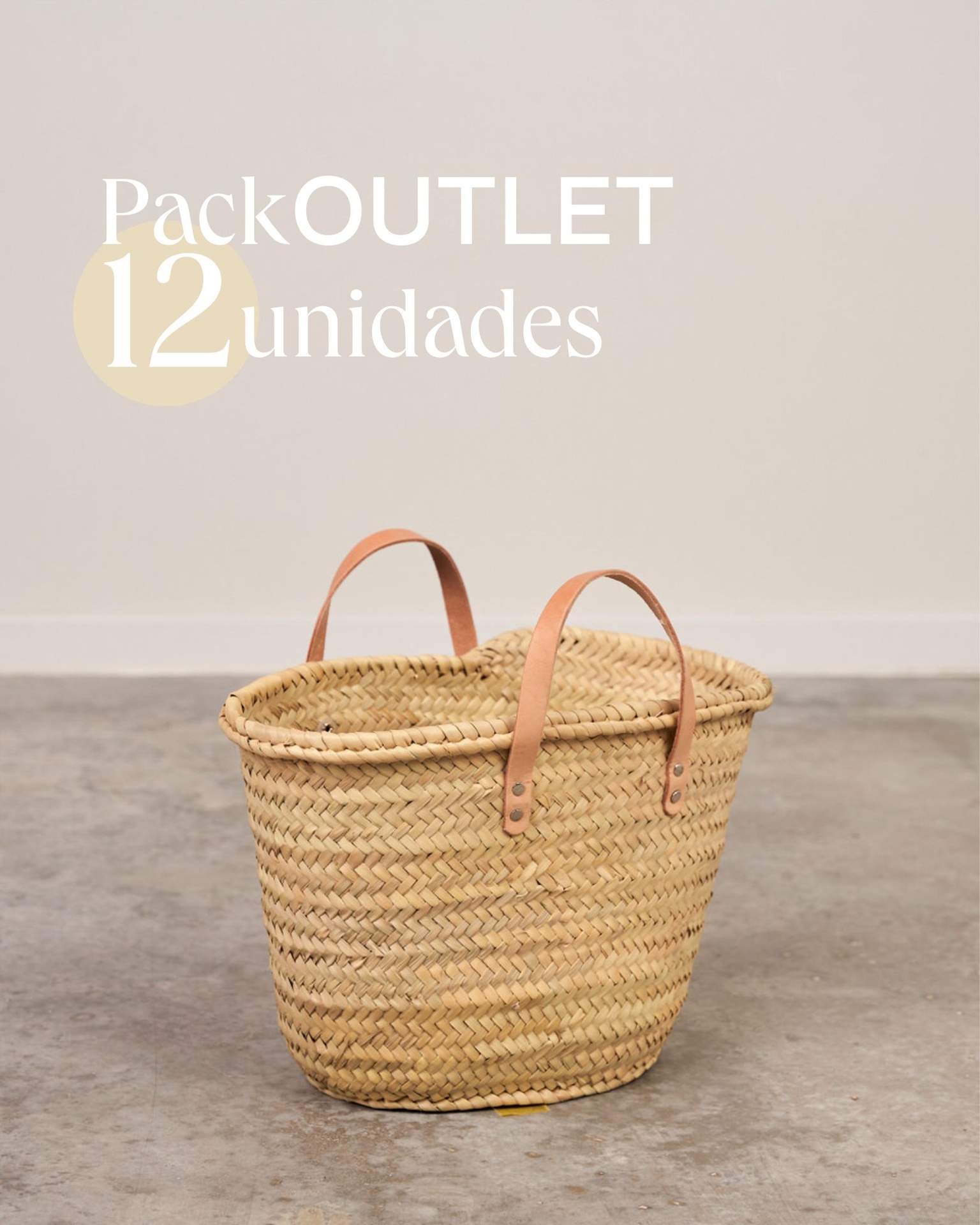 Outlet. Pack 12 unidades. Capazo con asas cortas beige.