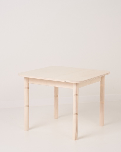 [8001] Mesa de madera infantil. Color madera natural