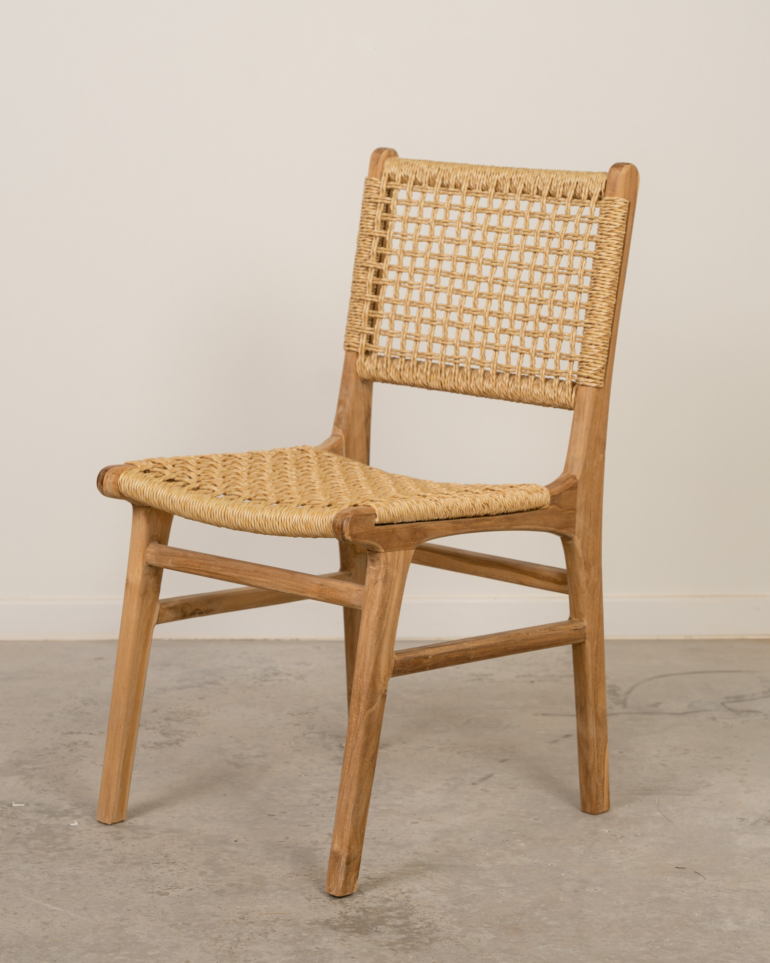 Silla de madera de teca y cuerda Astrid