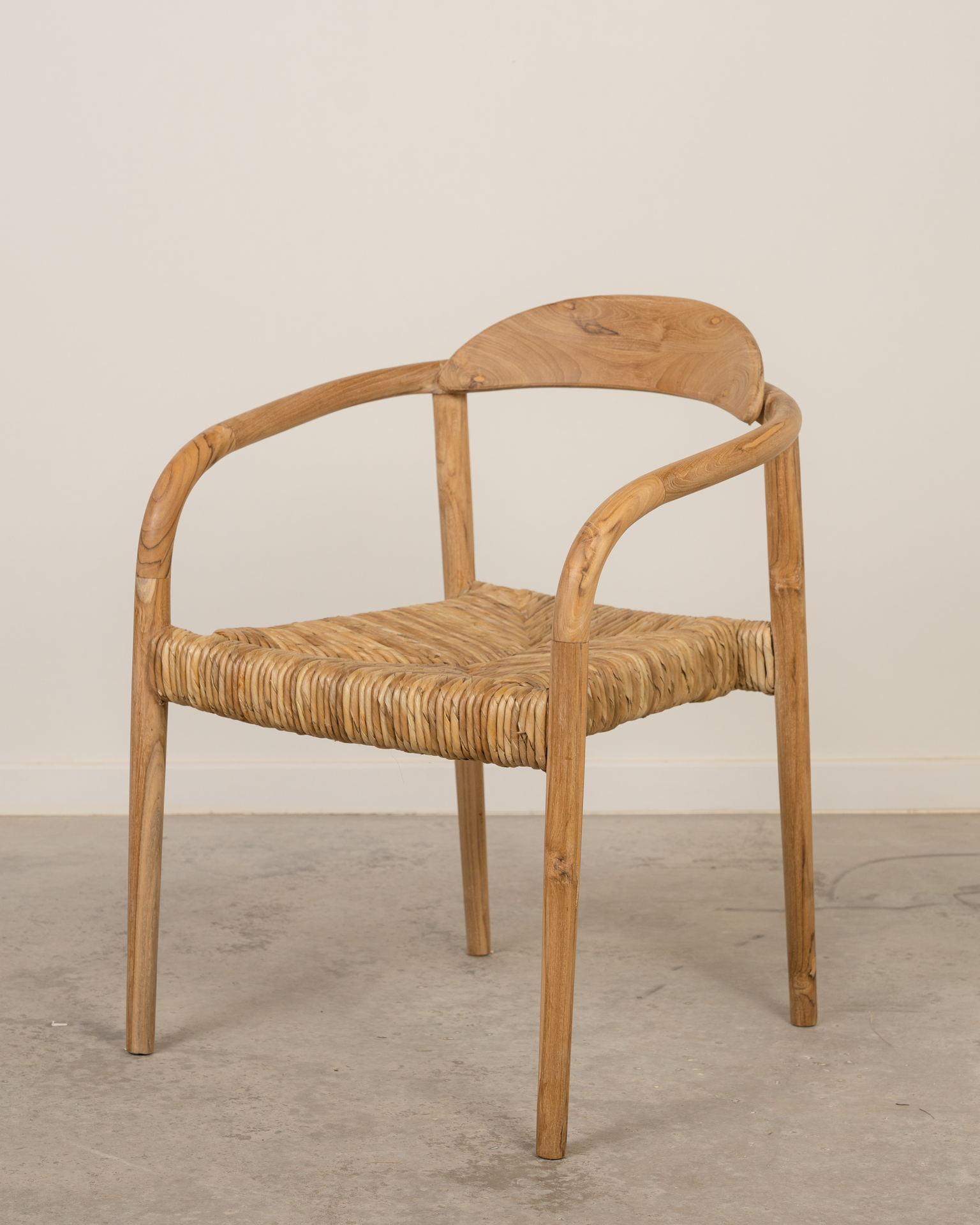 Silla de madera de teca Silvestre